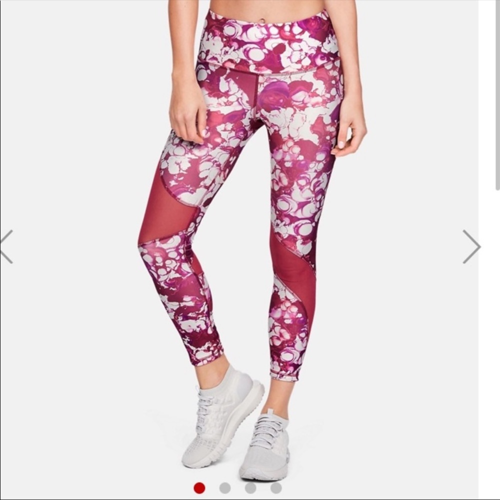 UNDER ARMOUR HEAT GEAR LEGGINGS